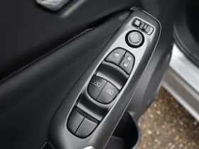 Nissan Juke thumbnail 25