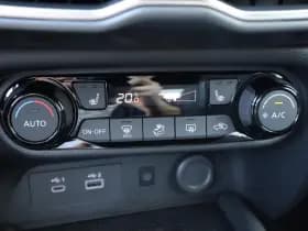 Nissan Juke thumbnail 38