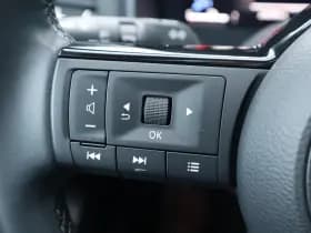 Nissan Qashqai thumbnail 28