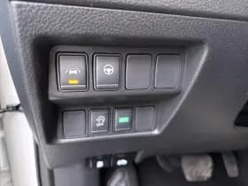 Nissan Qashqai thumbnail 23