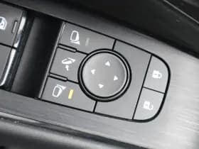Nissan Qashqai thumbnail 23