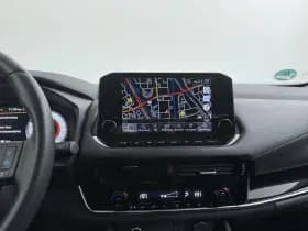 Nissan Qashqai thumbnail 11
