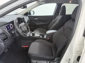 Nissan Qashqai thumbnail 13