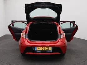 Toyota Corolla thumbnail 15