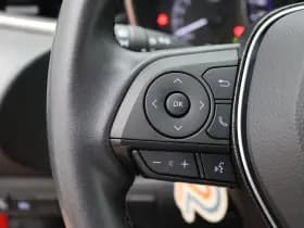 Toyota Corolla thumbnail 22