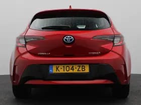 Toyota Corolla thumbnail 4