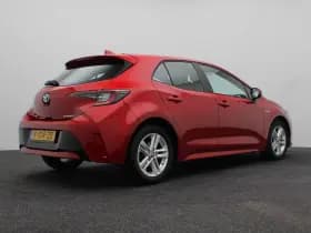 Toyota Corolla thumbnail 5