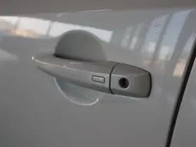 Nissan Qashqai thumbnail 16