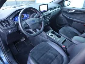 Ford Kuga thumbnail 2