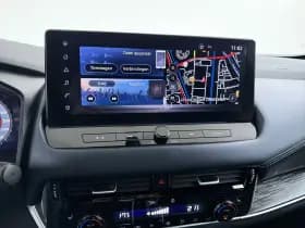 Nissan Qashqai thumbnail 11