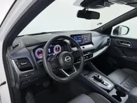 Nissan Qashqai thumbnail 23