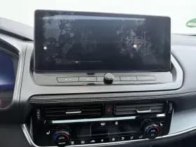 Nissan Qashqai thumbnail 11