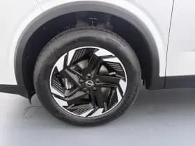 Nissan Qashqai thumbnail 15