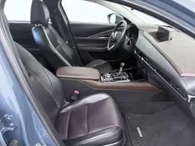 Mazda CX-30 thumbnail 24