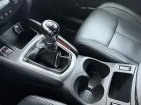 Nissan Qashqai thumbnail 12