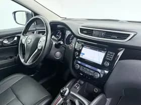 Nissan Qashqai thumbnail 24