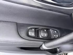 Nissan Qashqai thumbnail 22