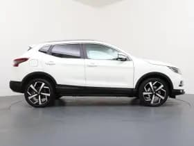 Nissan Qashqai thumbnail 6