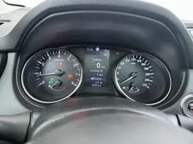 Nissan Qashqai thumbnail 10