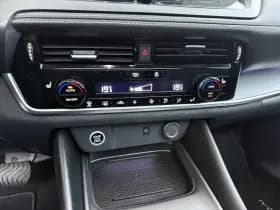 Nissan Qashqai thumbnail 16