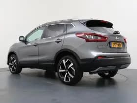 Nissan Qashqai thumbnail 3