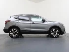 Nissan Qashqai thumbnail 6