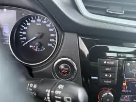 Nissan Qashqai thumbnail 16