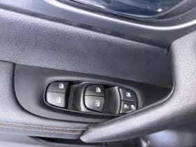 Nissan Qashqai thumbnail 21
