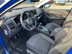 Nissan Qashqai thumbnail 8