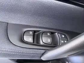 Nissan Qashqai thumbnail 27