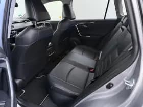 Toyota RAV4 thumbnail 14