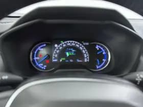 Toyota RAV4 thumbnail 10