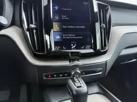 Volvo XC60 thumbnail 11