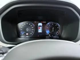 Volvo XC60 thumbnail 10