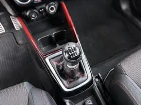 Suzuki Swift thumbnail 23