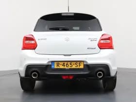 Suzuki Swift thumbnail 4