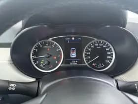 Nissan Micra thumbnail 10