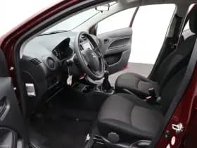 Mitsubishi Space Star thumbnail 13