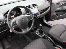 Mitsubishi Space Star thumbnail 26