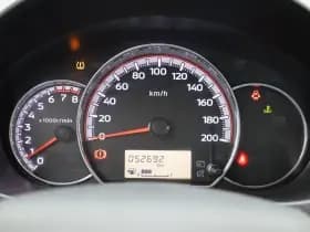 Mitsubishi Space Star thumbnail 10
