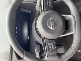Nissan Qashqai thumbnail 9
