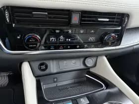 Nissan X-Trail thumbnail 17