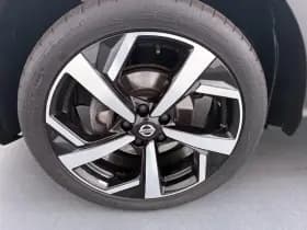 Nissan Qashqai thumbnail 16