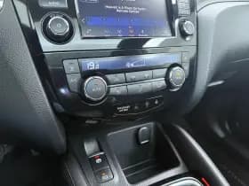 Nissan Qashqai thumbnail 17