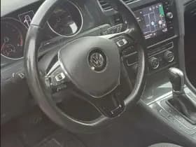 Volkswagen Golf thumbnail 7