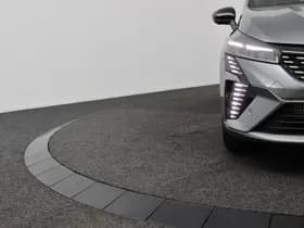 Renault Clio thumbnail 31