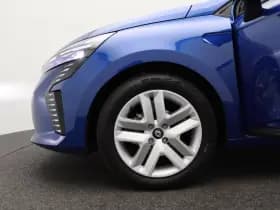 Renault Clio thumbnail 27
