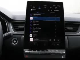 Renault Captur thumbnail 18