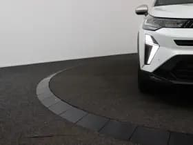 Renault Captur thumbnail 36