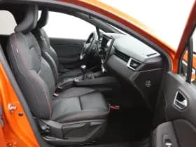 Renault Clio thumbnail 12